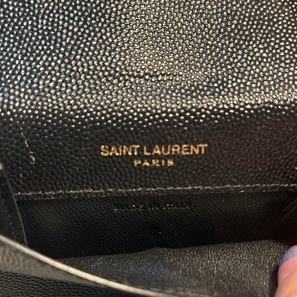 Yves Saint Laurent Black and Gold Textured Wallet - Picture 4 of 9